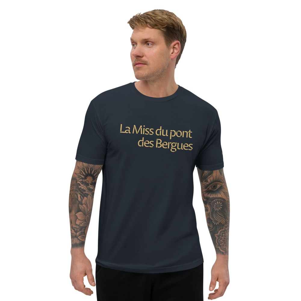 T-Shirt Homme coupe ajoustée - La Miss du pont des Bergues (Or)
